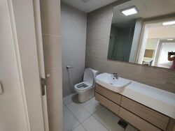 The Lakefront Residences (D22), Condominium #500084451